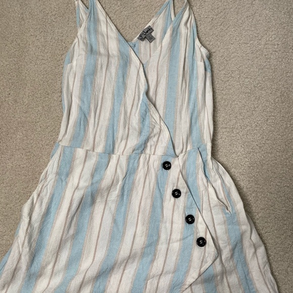 Rompers - Picture 3 of 4